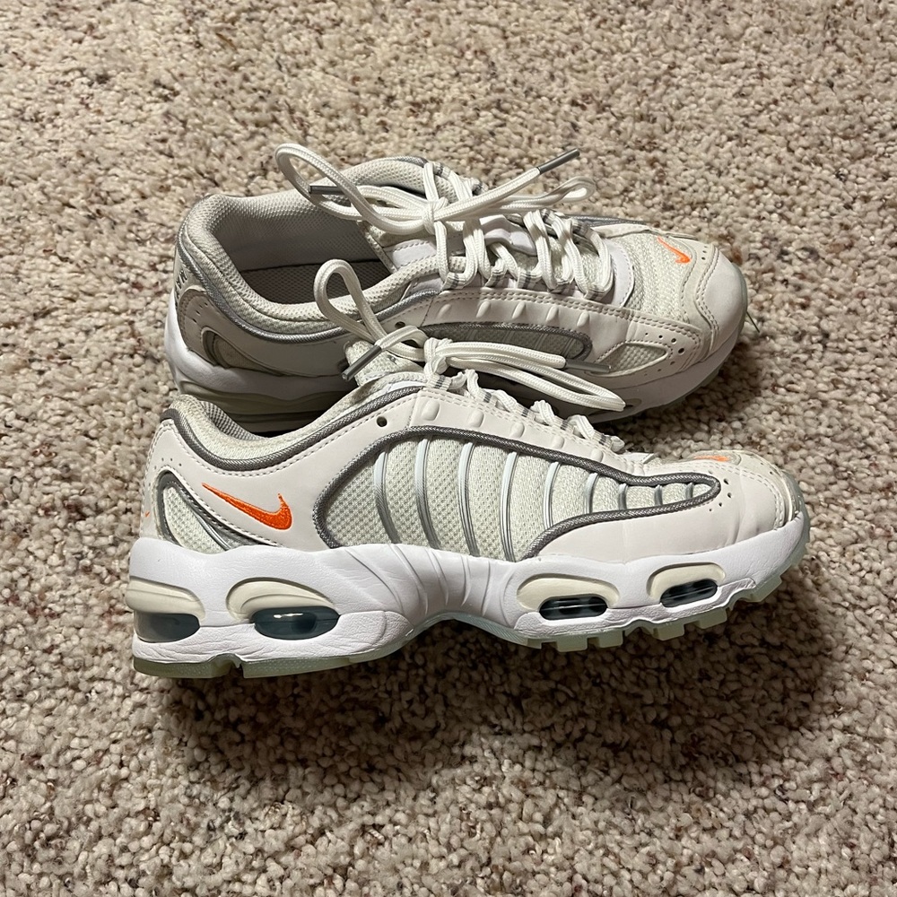 Nike Air Max Tailwind Sneakers